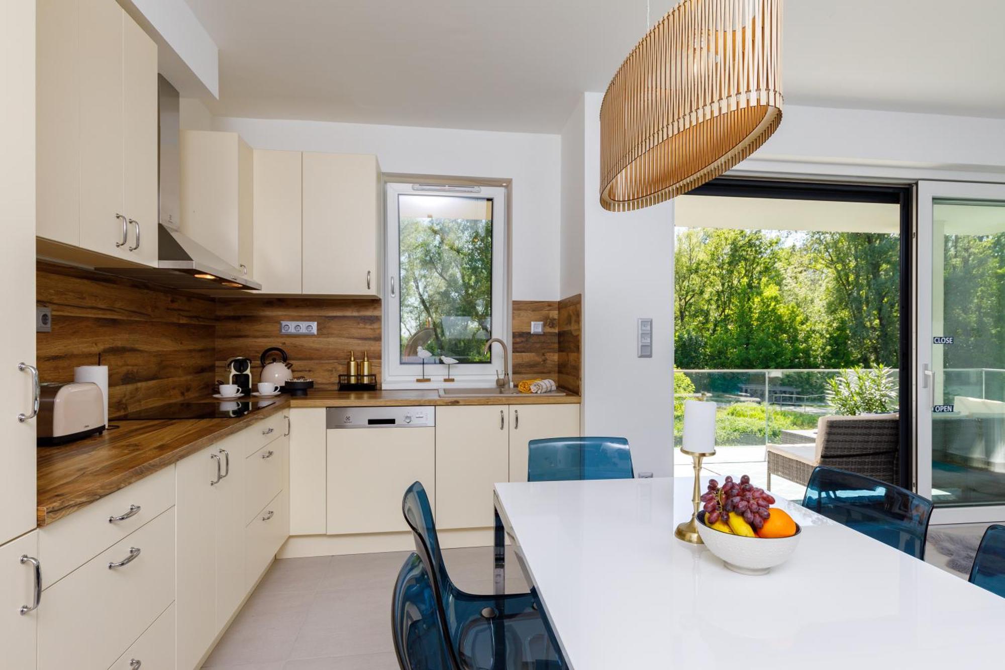 Blue4 Apartment Balatonfůzfő Εξωτερικό φωτογραφία