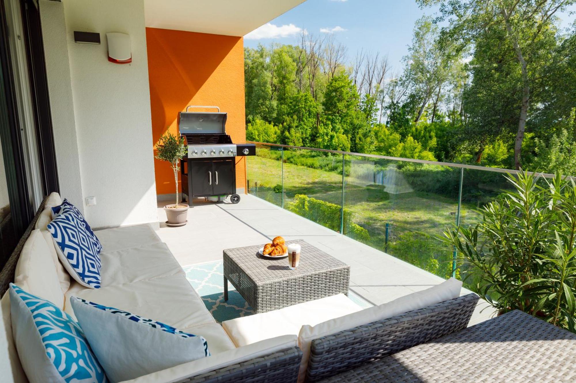 Blue4 Apartment Balatonfůzfő Εξωτερικό φωτογραφία