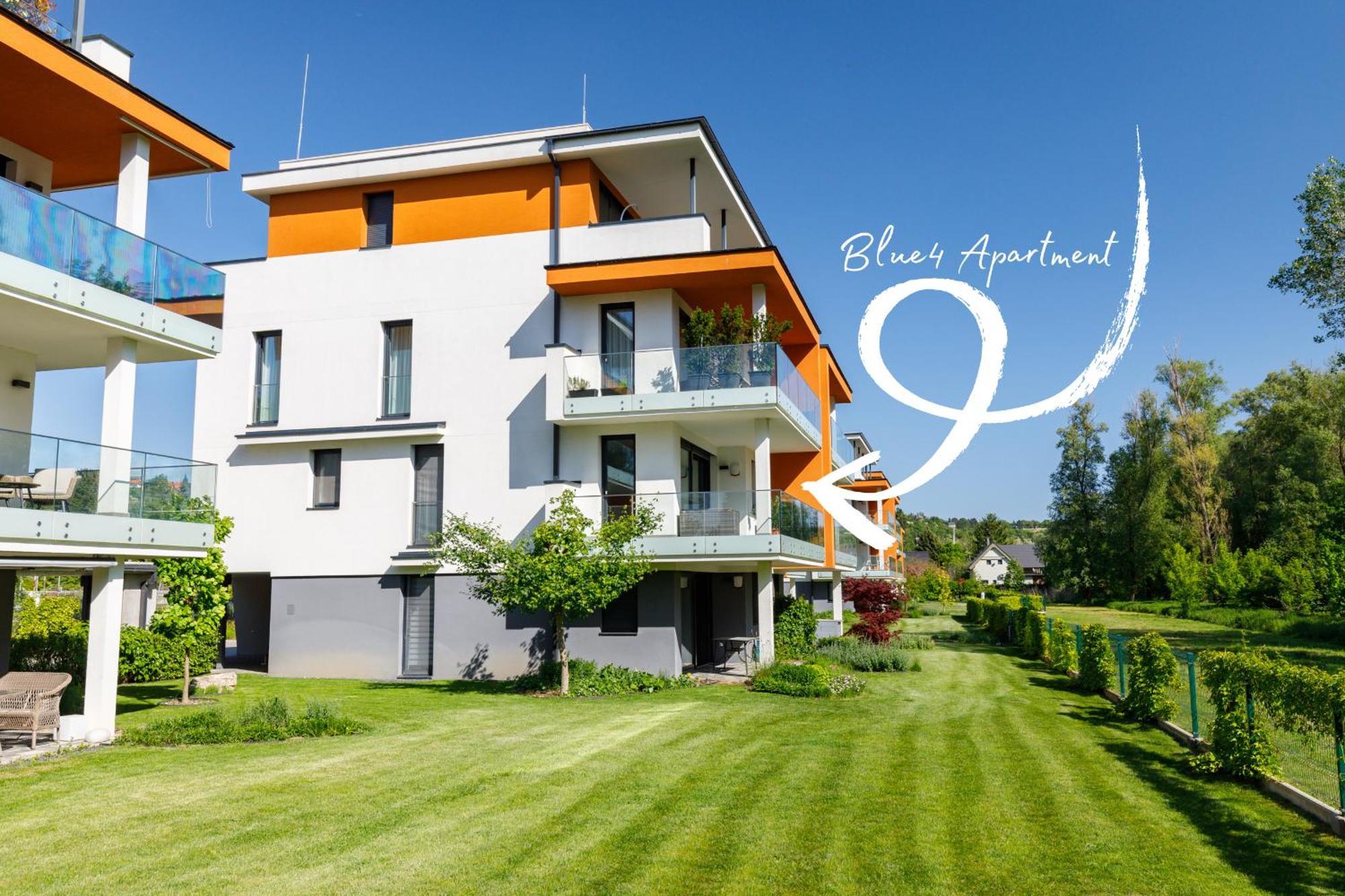 Blue4 Apartment Balatonfůzfő Εξωτερικό φωτογραφία
